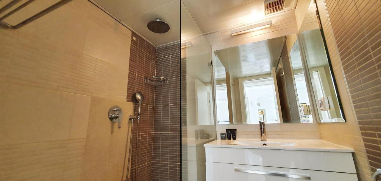 Bnbisrael Apartments - Ramat Yam Marine Herzliya Bagian luar foto
