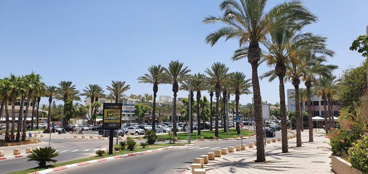 Bnbisrael Apartments - Ramat Yam Marine Herzliya Bagian luar foto