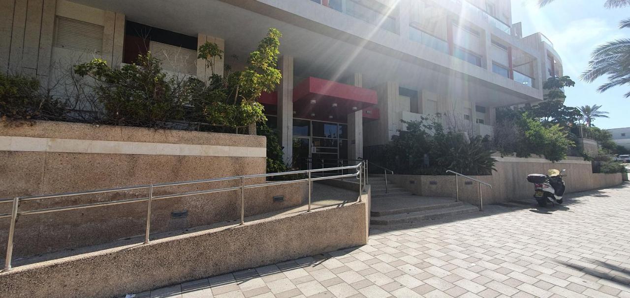 Bnbisrael Apartments - Ramat Yam Marine Herzliya Bagian luar foto